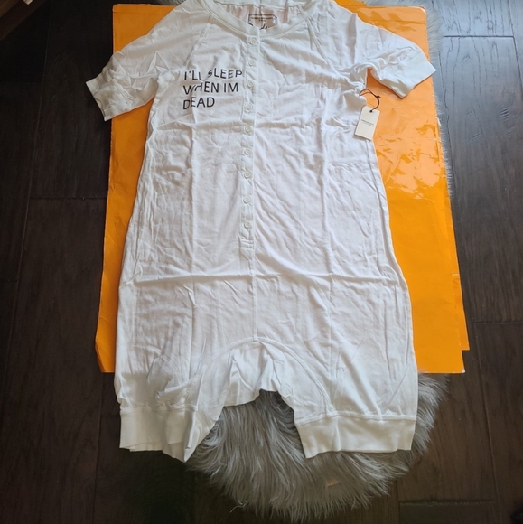 Nwt! Daydream nation white romper " I'llsleep when I am dead" - Picture 5 of 7